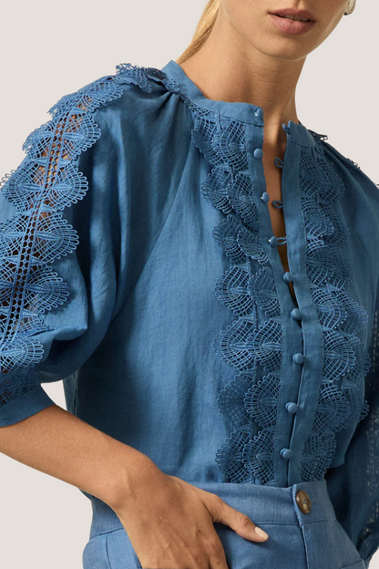 Bouquet Top | Shoreline