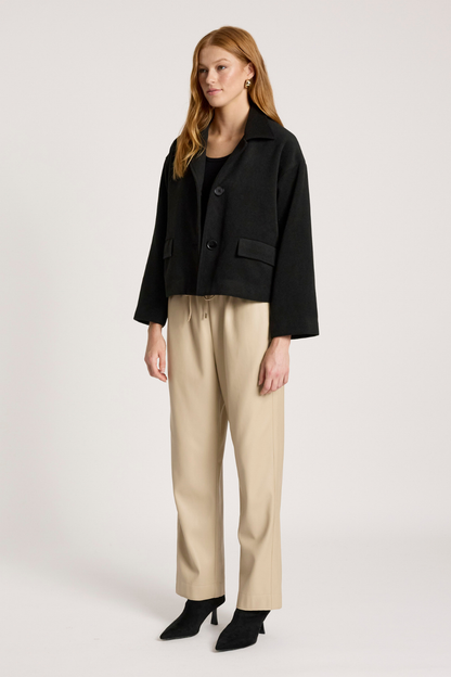 Wanderer Crop Jacket | Black