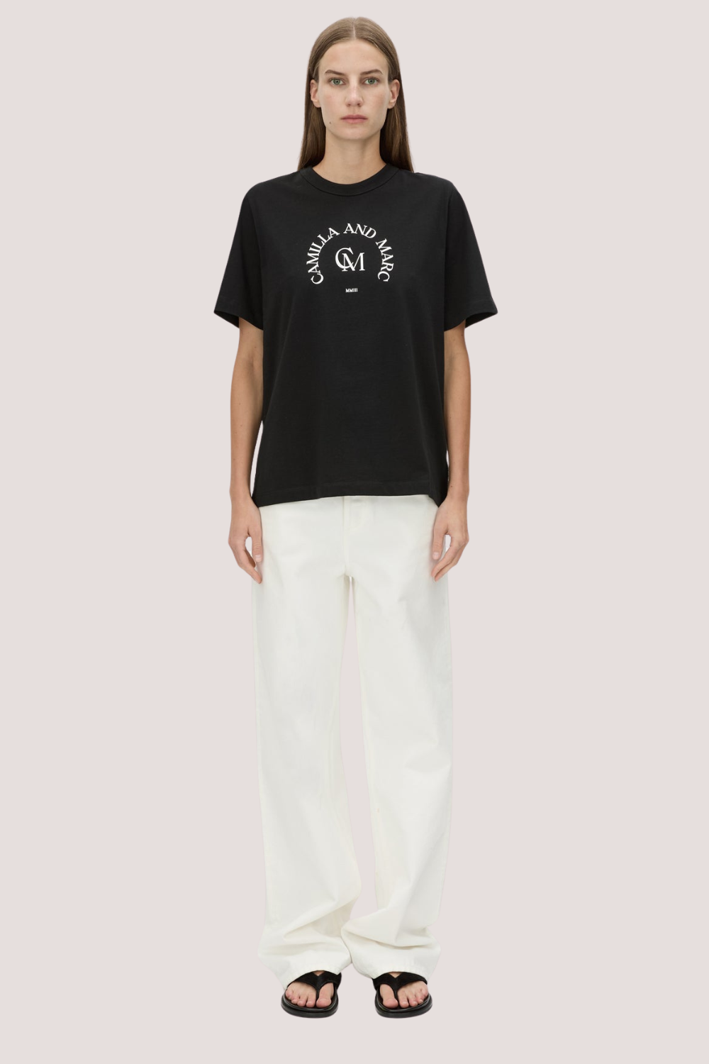 Karine Graphic Tee | Black