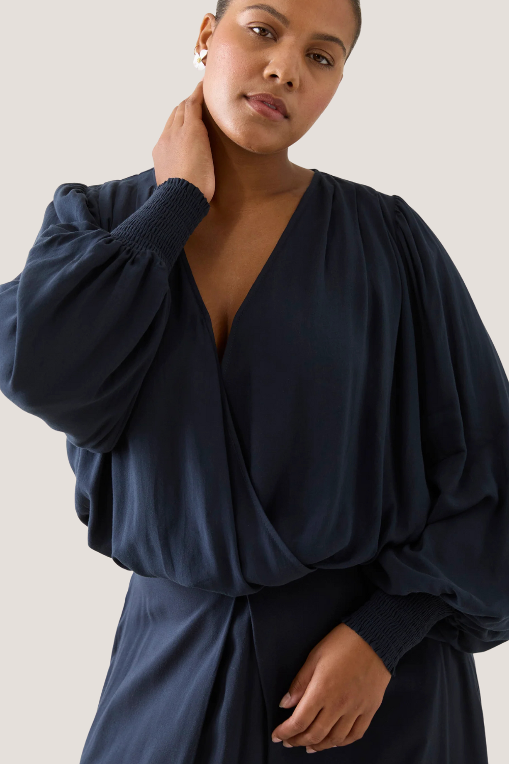 Oline Cropped Top | Navy