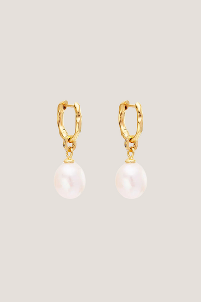 18k Gold Vermeil Embrace Stillness Pearl Hoops