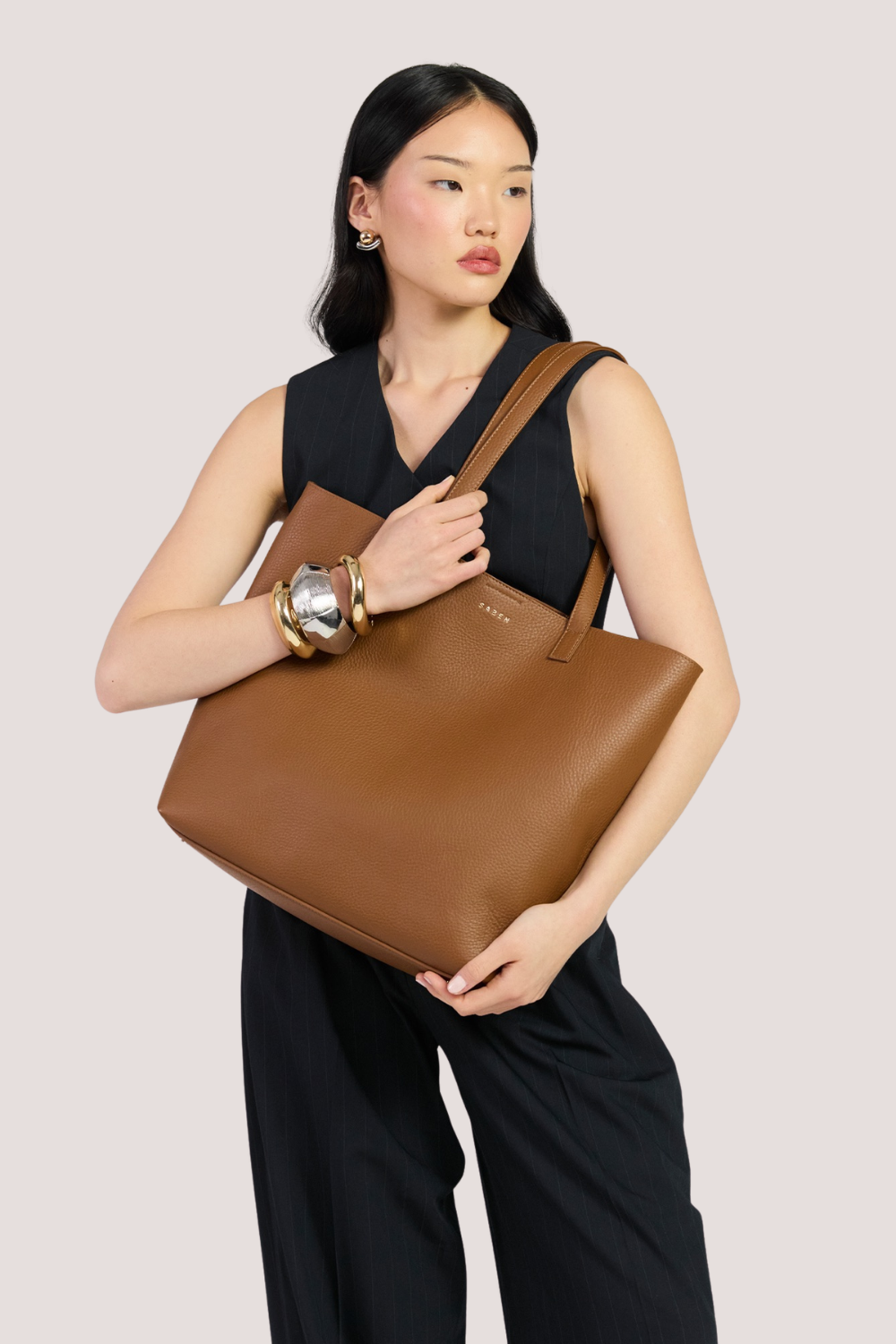 Carter Tote Tan + Tan Chain Print