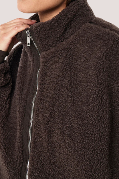 Surge Teddy Jacket | Coffee