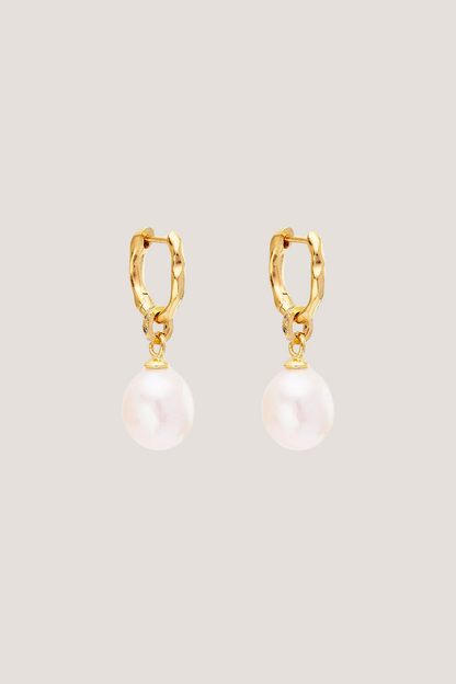 18k Gold Vermeil Embrace Stillness Pearl Hoops