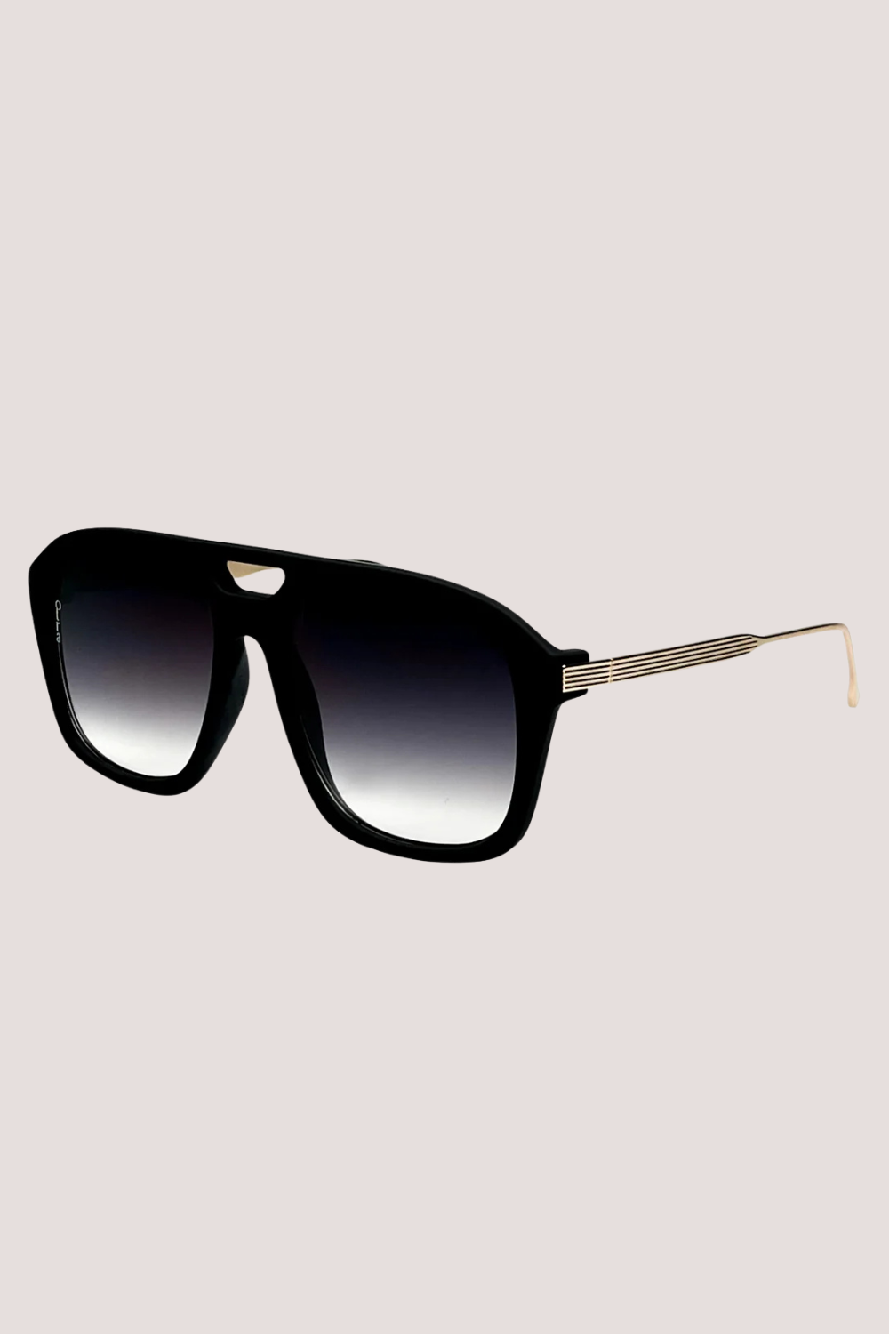 Reina | Black/Smoke Fade