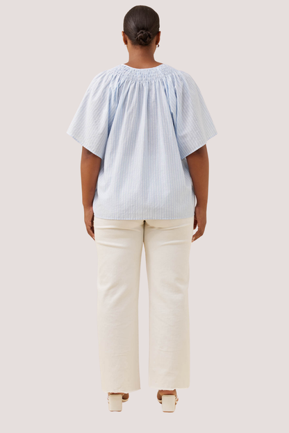 Lyndell Shirred Top | Light Blue