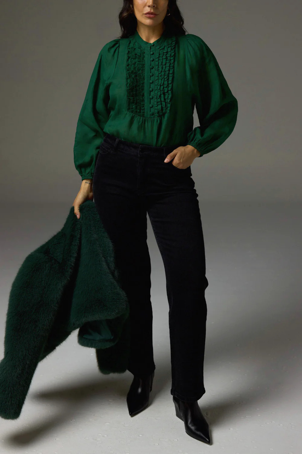 Passage Top | Emerald