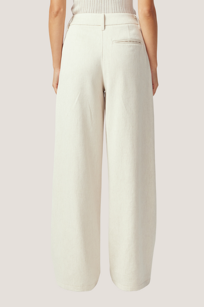 Elias Pant | Natural