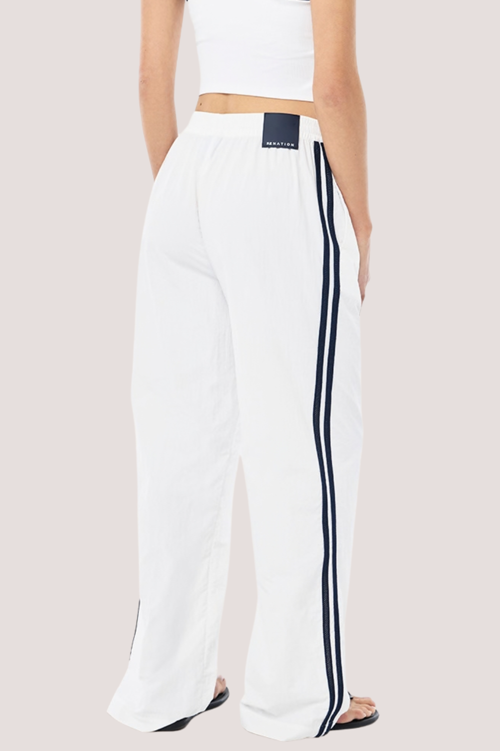 Relay spray track pant | White/Dark Navy