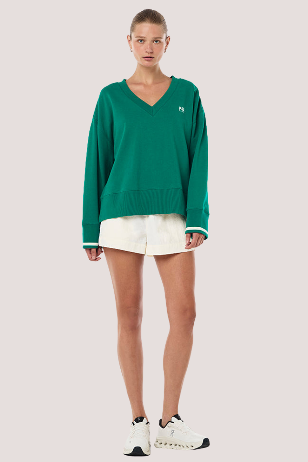 Courtside V-Neck Sweat | College Green