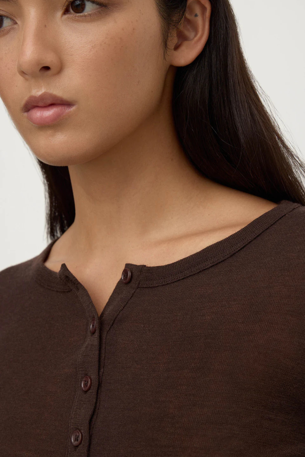 Nora Merino Wool Henley | Ganache