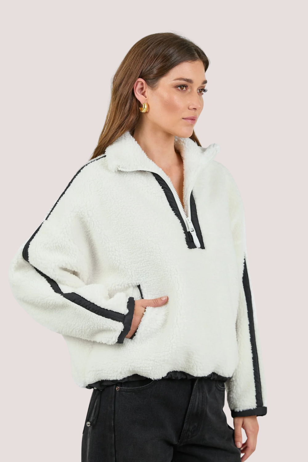 Untold Cream Contrast Detail Quarter Zip Sherpa Sweatshirt