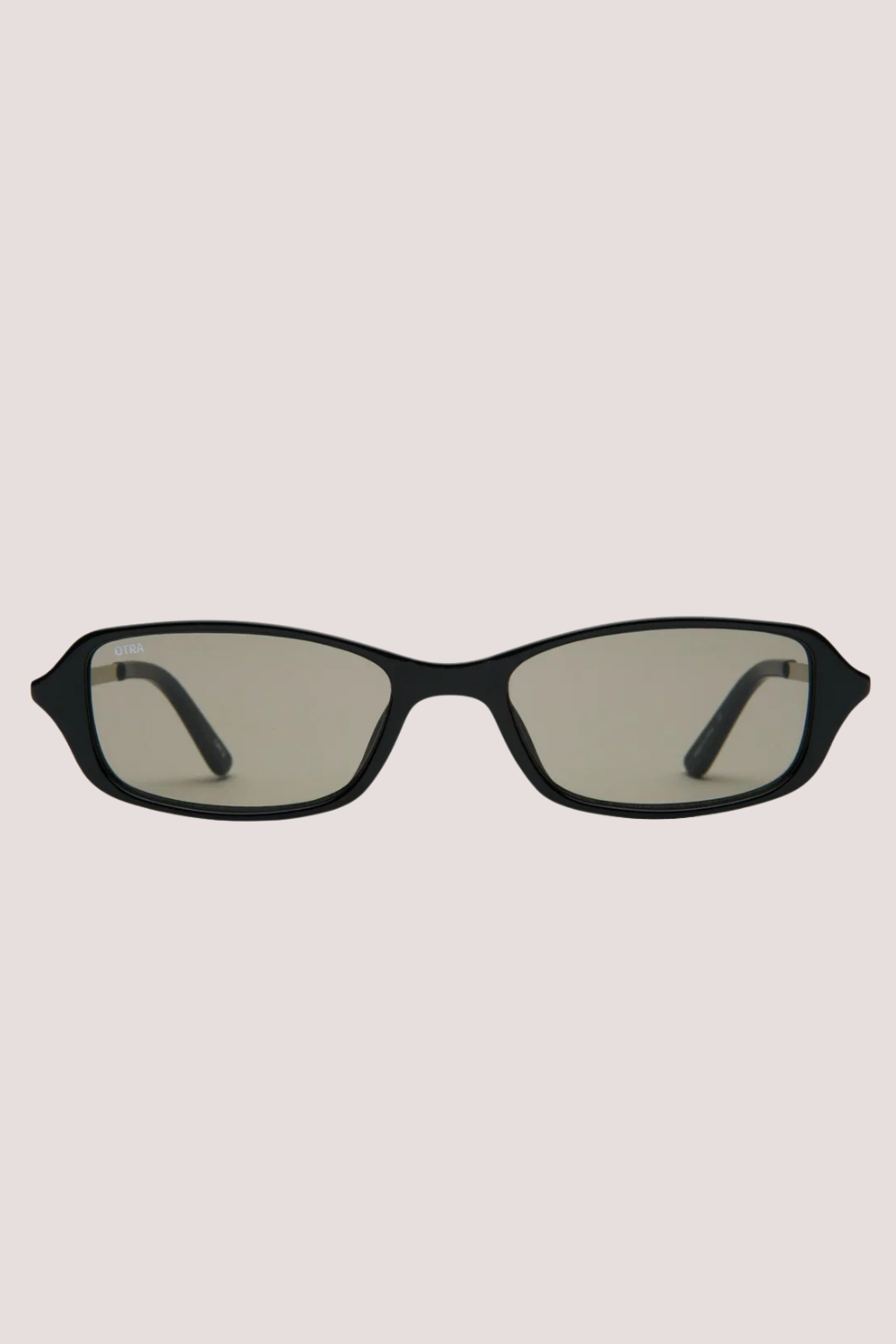 Caysee | Black/Smoke