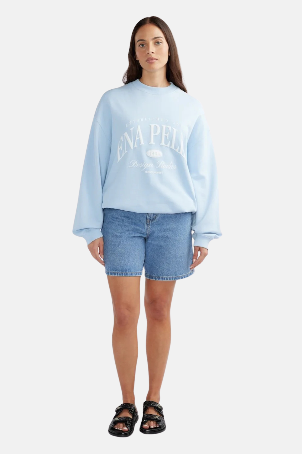 Heritage Studios Sweatshirt | Washed Capri