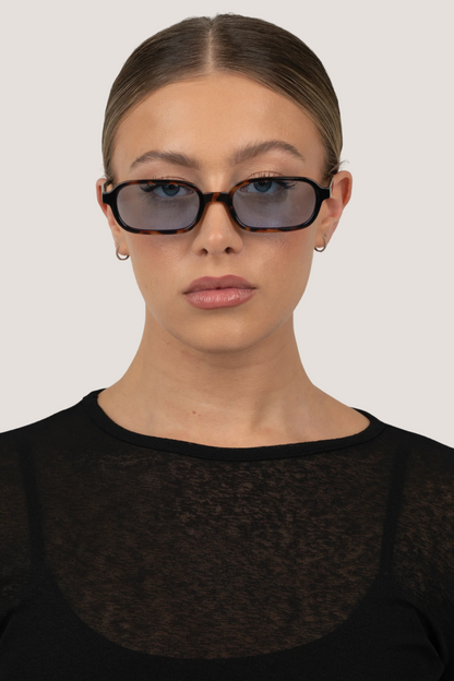 Frankie | Tort/Blue