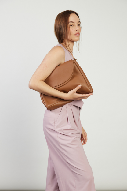 Becks Crossbody | Tan Luxe