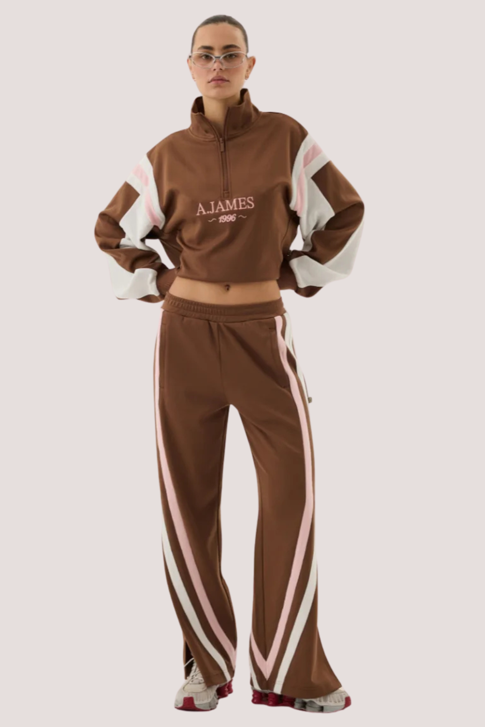 1996 Trackside Sweatshirt | Mocha