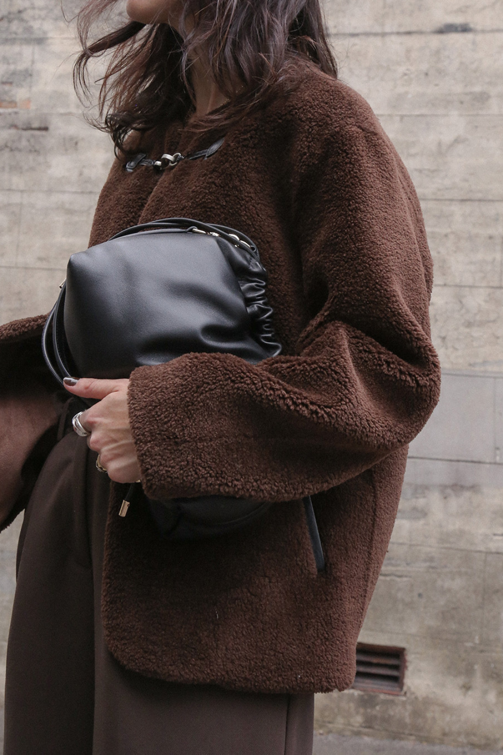 Elliot Shoulder Bag | Black Softie