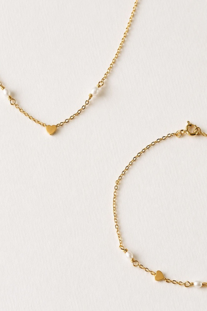 Heart & Pearl Bracelet | Gold