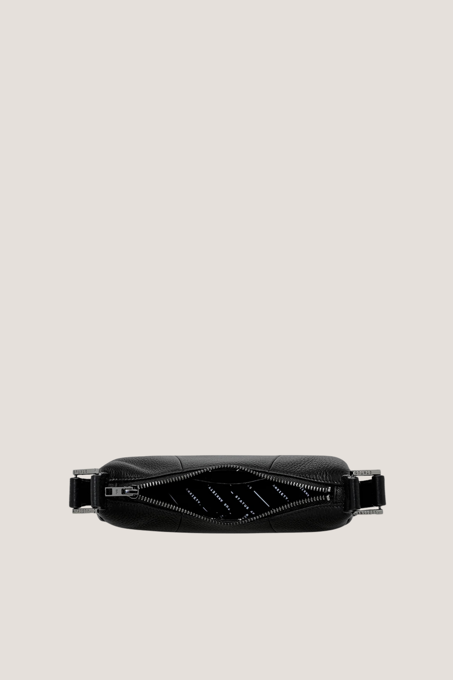 Solus | Black