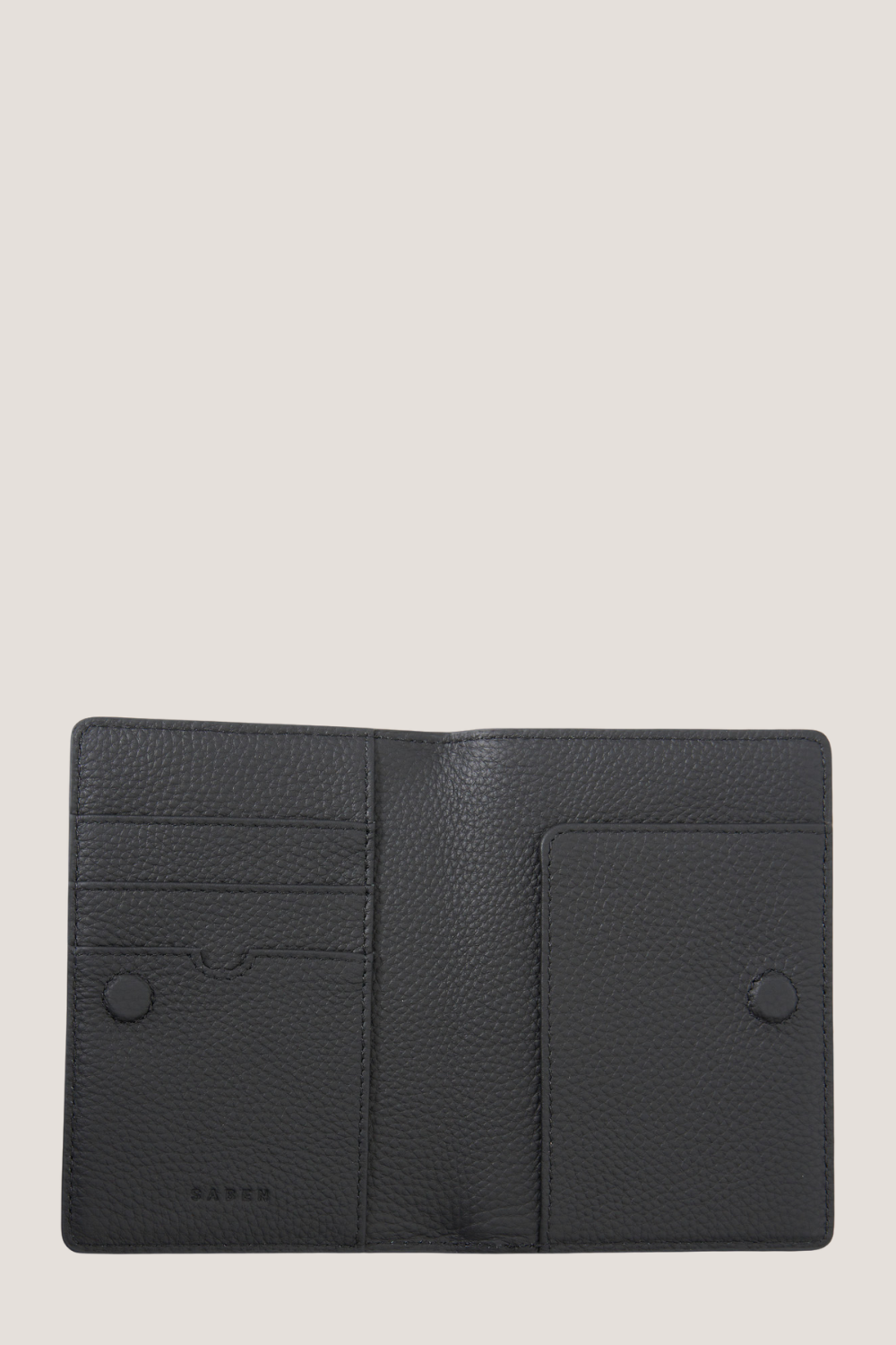 Linz Passport Wallet | Black