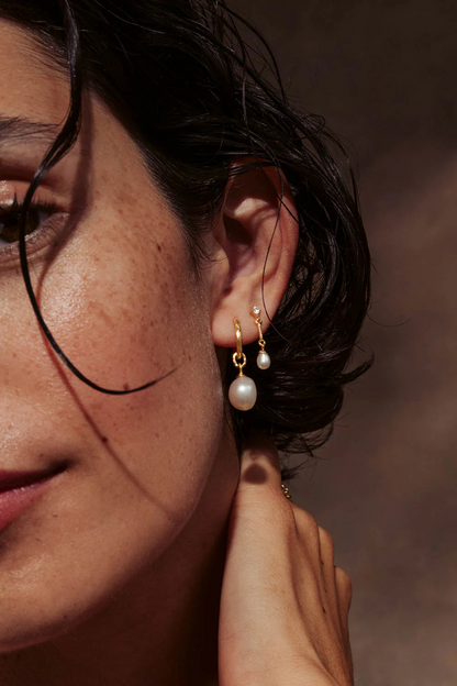 18k Gold Vermeil Embrace Stillness Pearl Hoops