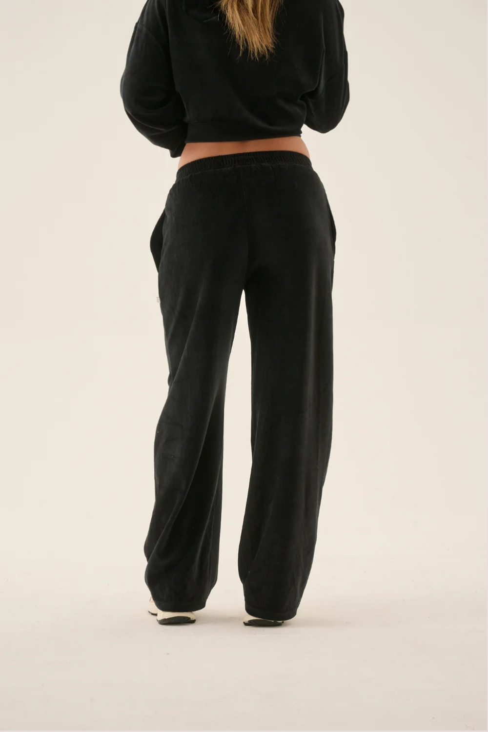 AJ Velour Trackpant | Noir