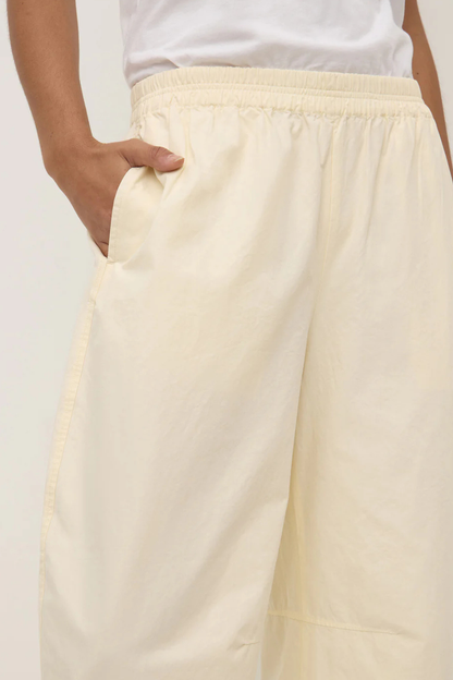 Lola Barrel Pant | Butter