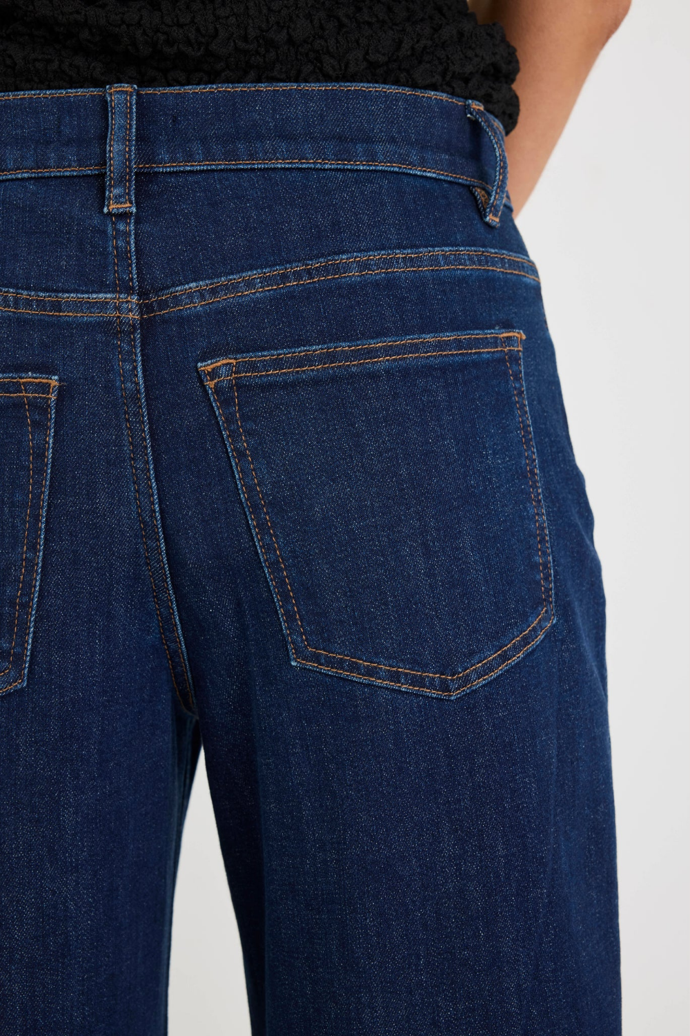 Graduate Dark Blue Stretch Barrel Jeans