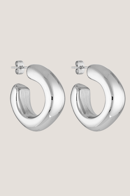 Dina Hoops | White Gold